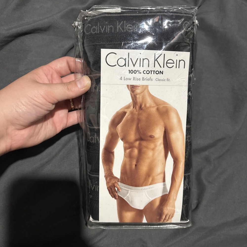 Calvin Klein Low Rise Briefs Mens Medium 4 Pack Hip Cotton Classic Fit U4183-001